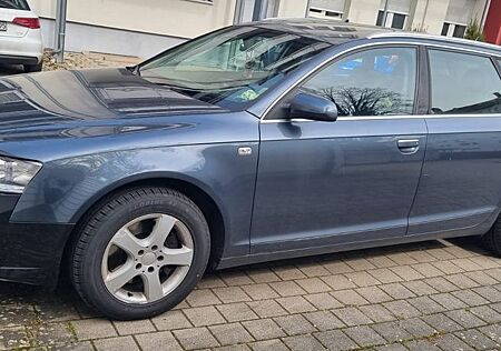 Audi A6 2.7 TDI (DPF) quattro Avant WENIG KILOMETER
