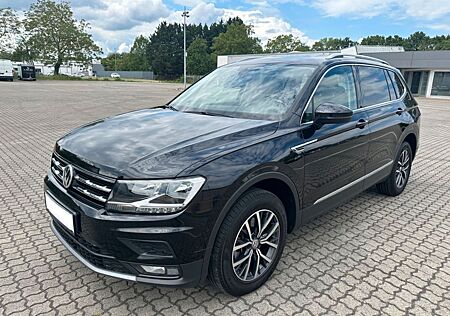 VW Tiguan Allspace Volkswagen 2.0 TDI 4 MOTION 7-Sitzer