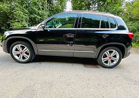 VW Tiguan Volkswagen 2.0 TDI 130 DSG 4M BMT CUP Sport & St...