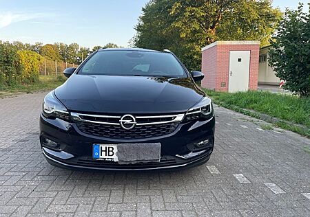 Opel Astra Sports Tourer +