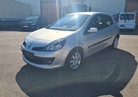 Renault Clio Exception 1.2 16V Eco2 55kW
