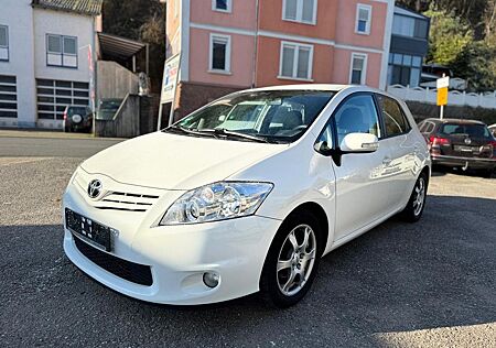 Toyota Auris 1,4-l-D-4D Edition