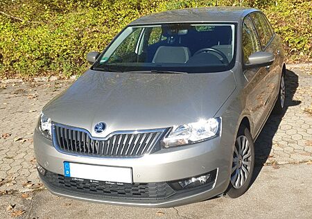 Skoda Rapid 1.0 TSI 81kW DSG Ambition Spaceback Am...