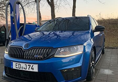 Skoda Octavia 2.0 TSI Green tec DSG RS Combi RS