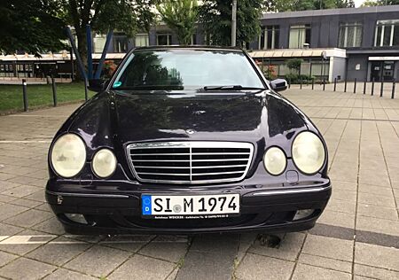 Mercedes-Benz E 280 AVANTGARDE TÜV 18 ZOLL KLIMA EFH