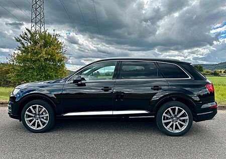 Audi Q7 /Digitaltacho/Panodach/Keyless/Carplay/7 Sitze