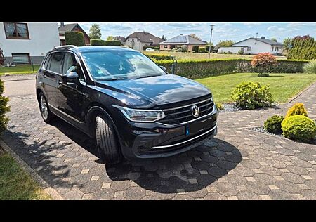 VW Tiguan Volkswagen 1.5 TSI OPF DSG Life Life