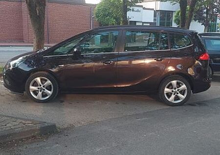 Opel Zafira Tourer 1.6 l Navi*Kamera*