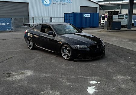 BMW 335 gebraucht kaufen BMW 335i Coupé M Paket Performance