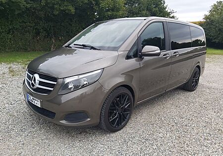 Mercedes-Benz V 220 CDI EDITION lang EDITION 8-fach