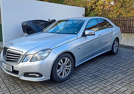 Mercedes-Benz E 220 CDI BlueEFFICIENCY AVANTGARDE AVANTGARDE