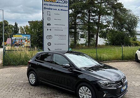 VW Polo Volkswagen VI *AUTOMATIK*DIGITALTACHO*KEYLESS*CARPLAY*