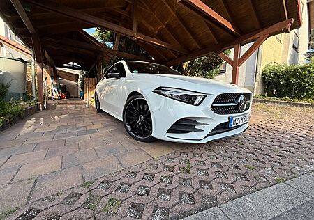 Mercedes-Benz A 250 4MATIC Standheizung Junge Sterne 2026