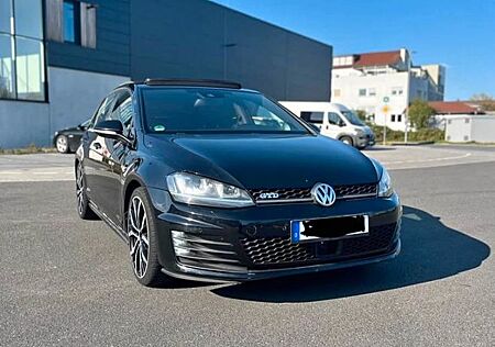 VW Golf Volkswagen 2.0 TDI DSG GTD GTD