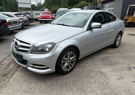 Mercedes-Benz C 220 Coupe CDI BlueEfficiency Navi Automa