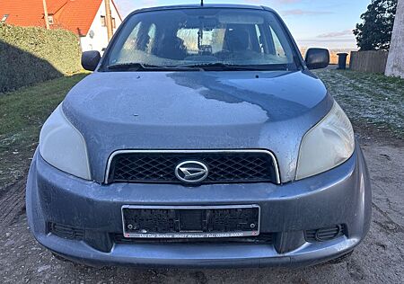 Daihatsu Terios 1.5 Top /Keine Klima/