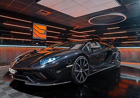 Lamborghini Aventador S Roadster*Full Carbon*Lift*Serviced