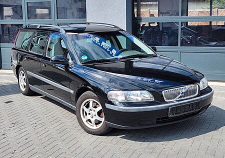 Volvo V70 2.4 Comfort, Klimaanlage, Anhängerkupplung