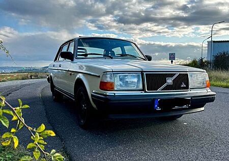 Volvo 240GL**H-Zulassung**53.000km