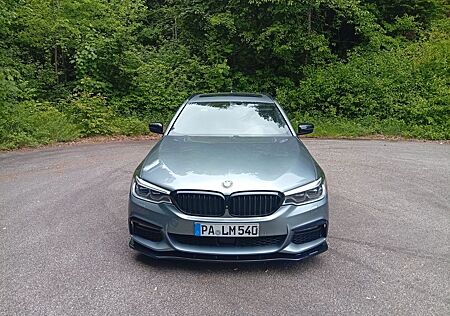 BMW 540i xDrive Touring A -