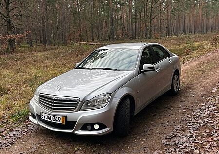 Mercedes-Benz C 200 CDI BlueEFFICIENCY -