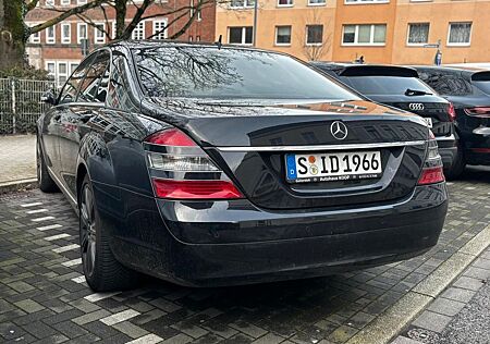 Mercedes-Benz S 320 CDI -