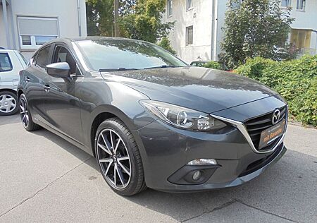 Mazda 3 Lim. Center-Line/Klimaaut./Navi/Tüv Neu/1.Hand