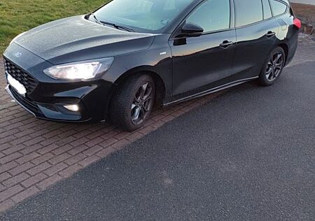 Ford Focus 1,0 EcoBoost 92kW ST-Line Turnier Auto...