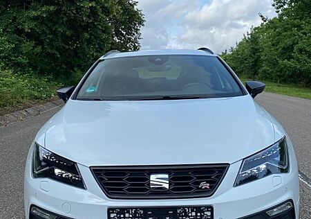 Seat Leon 1.5 TSI ACT 110kW FR Black Matt DSG Spo...