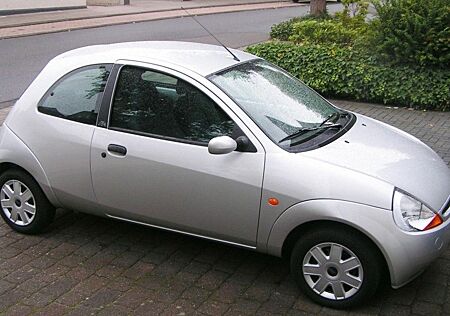 Ford Ka 1,3 44kW mit original 36.000 km