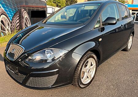 Seat Altea 1.6 TDI+Temp+PDC+Klima+AHK+Alu16"+WR+COC