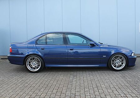 BMW M5 E39S