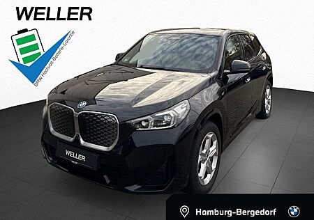 BMW iX1 xDr30 M Sport DAPro,HUD,el.Sitze,LCPro,360°