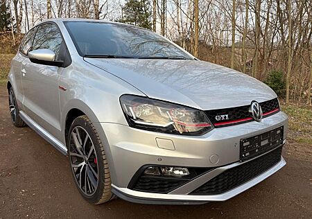 VW Polo Volkswagen 1.8 TSI DSG GTI GTI