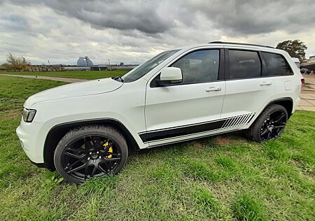 Jeep Grand Cherokee 3.0l V6 MultiJet 184kW Overla...