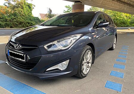 Hyundai i40 cw 1.7 CRDi Style blue 100kW Style