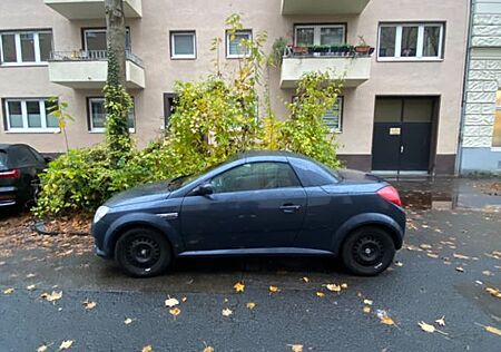 Opel Tigra 1.8 - 2. Hand. Für einen schönen Sommer!