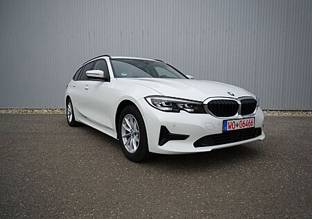 BMW 318d Touring Advantage*LED*Leder*Kamera*Navi