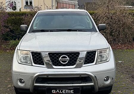 Nissan Pathfinder 2.5 dCi Comfort