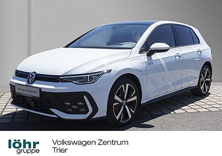 VW Golf Volkswagen VIII 1.5 TSI DSG GTE AHK, DCC, Navi