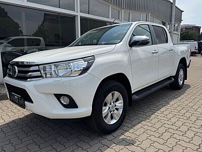 Toyota HILUX DOUBLE CAB 4x4/KAMERA/AHK/HINTEN-SITZREIHE