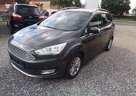 Ford Grand C-Max Titanium, 7 Sitze
