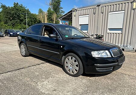 Skoda Superb 2.5 TDI V6