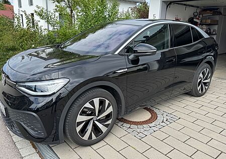 VW ID.5 Volkswagen Pro Perform. 77 kWh 150 kW Pro mit Navi Pro