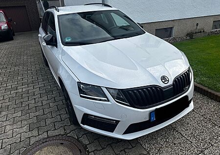 Skoda Octavia 2.0 TSI DSG RS Combi RS