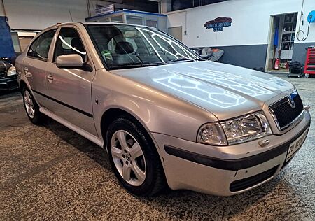 Skoda Octavia 1.6 Collection*Erst 55 TKm*1. Hand*Klima