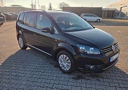 VW Touran Volkswagen 1.2 TSI Cup AHK Klima PDC Sitzhzg Tempo