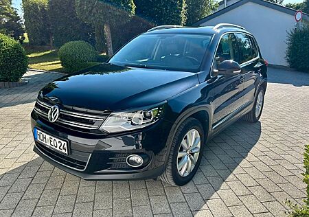 VW Tiguan Volkswagen 2.0 TDI DSG 4MOTION Sport & Style