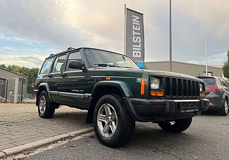 Jeep Cherokee 2.5 TD 4x4 limited 1 Hand orig. km