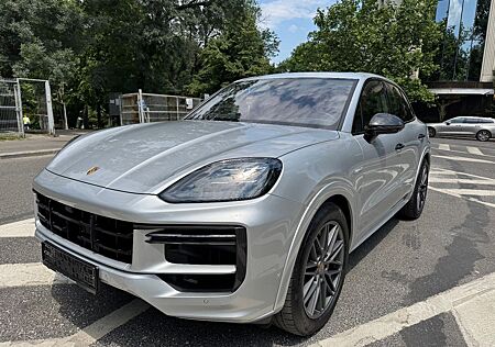 Porsche Cayenne gebraucht kaufen Porsche Cayenne Turbo E-Hybrid, PTS Classic Silver, PCCB